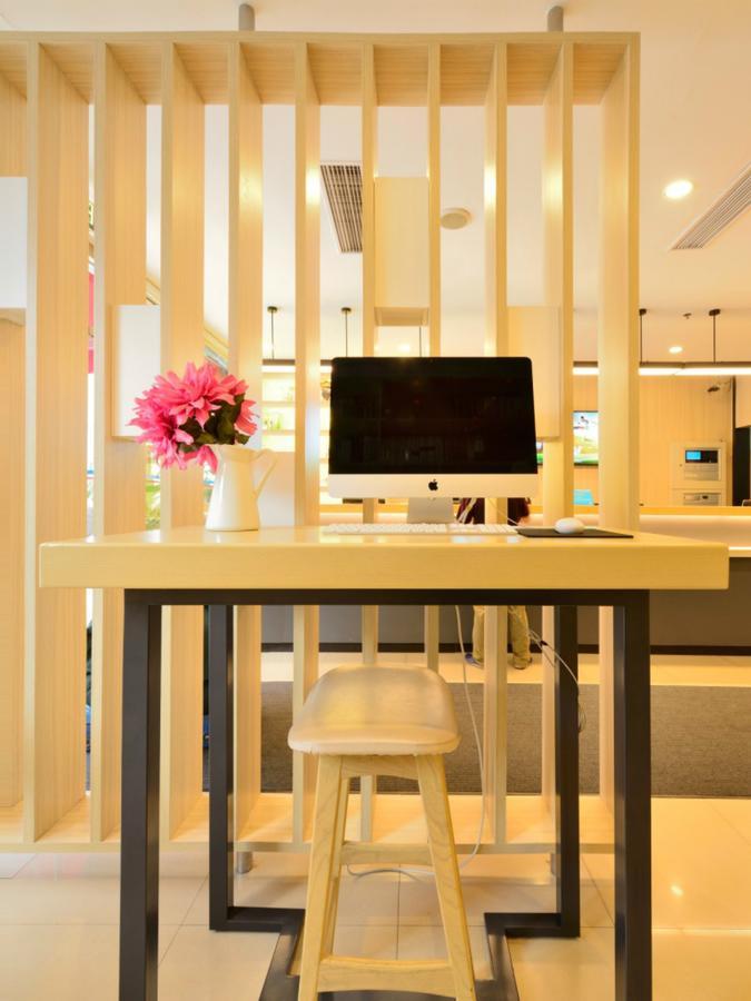 Hanting Hotel Shanghai Chunsha Jinhui Plaza Bagian luar foto