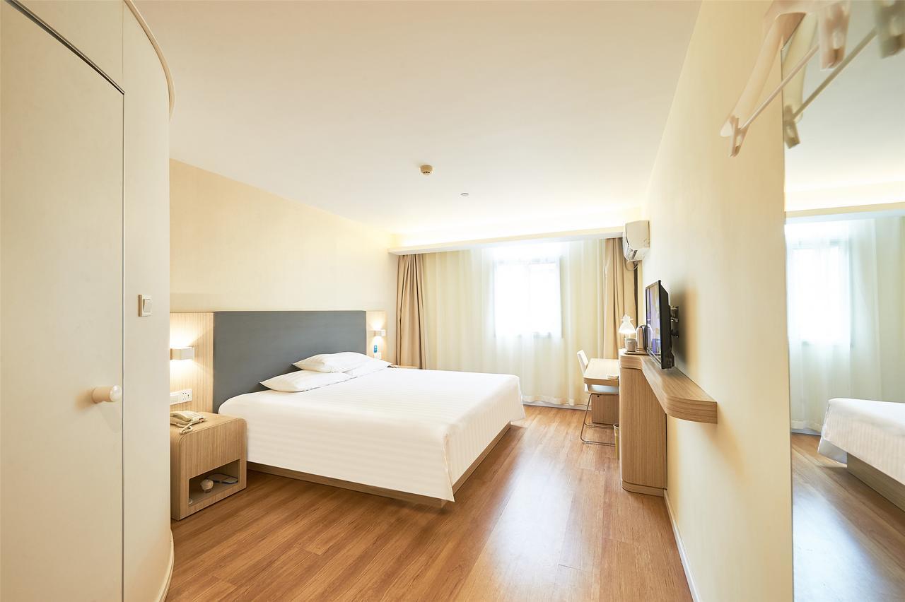 Hanting Hotel Shanghai Chunsha Jinhui Plaza Bagian luar foto